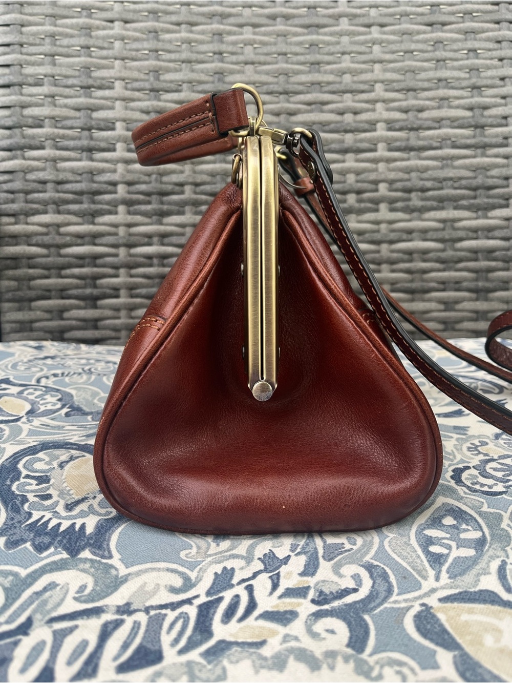 Gianni Conti Brown Leather Satchel with Brass Frame - Picture 4 of 7
